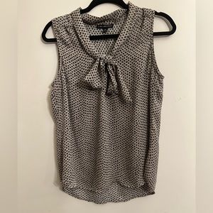 Women’s Medium Sara Michelle blouse